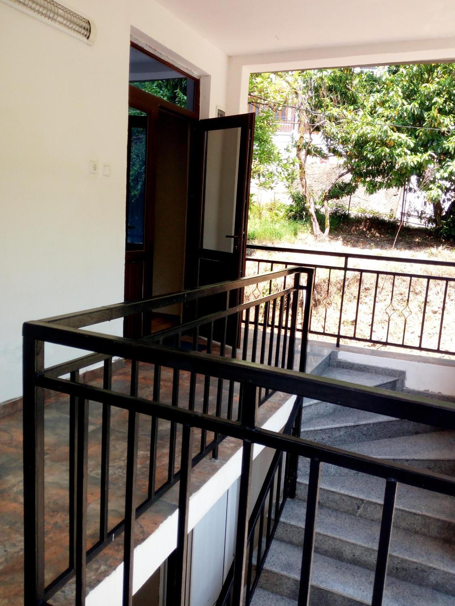 Small Guest House Kvariati Exterior foto