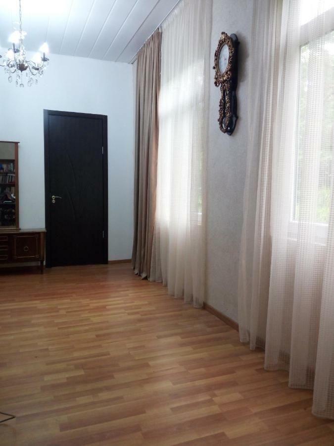 Small Guest House Kvariati Exterior foto